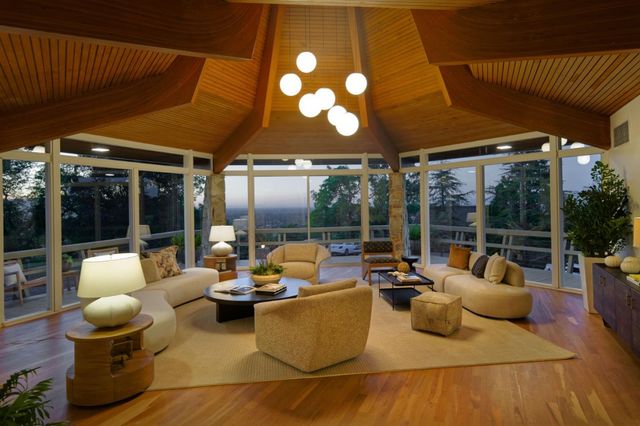 135 Hill Top Drive, Los Gatos, CA 95032