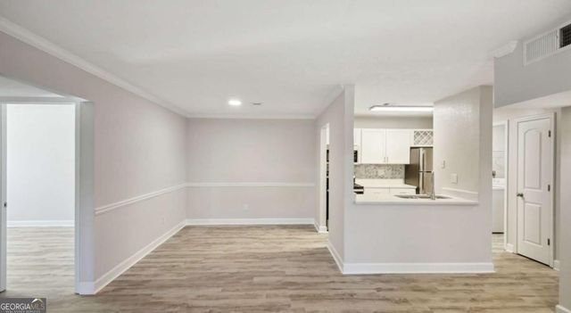 100 Pinhurst Drive 1118L, Atlanta, GA 30339