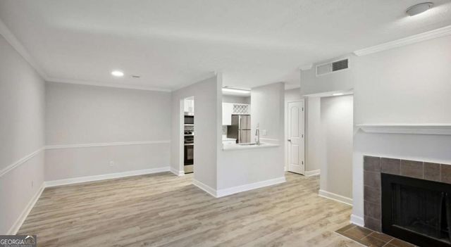 100 Pinhurst Drive 1118L, Atlanta, GA 30339