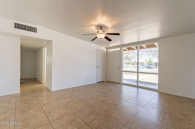 551 W HARDING Avenue, Coolidge, AZ 85128
