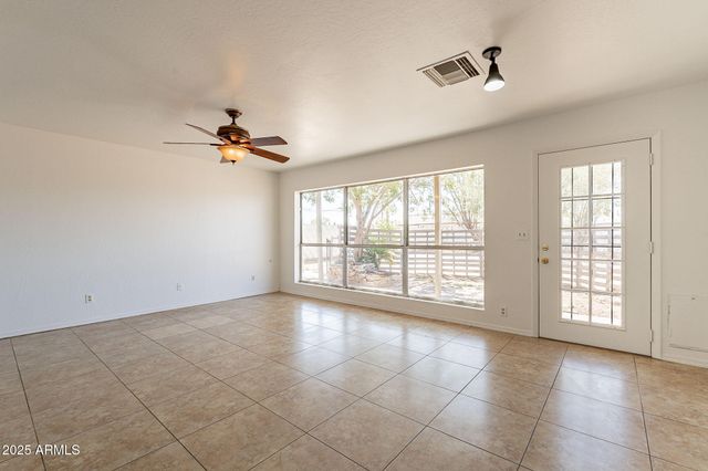 551 W HARDING Avenue, Coolidge, AZ 85128