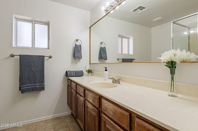 551 W HARDING Avenue, Coolidge, AZ 85128