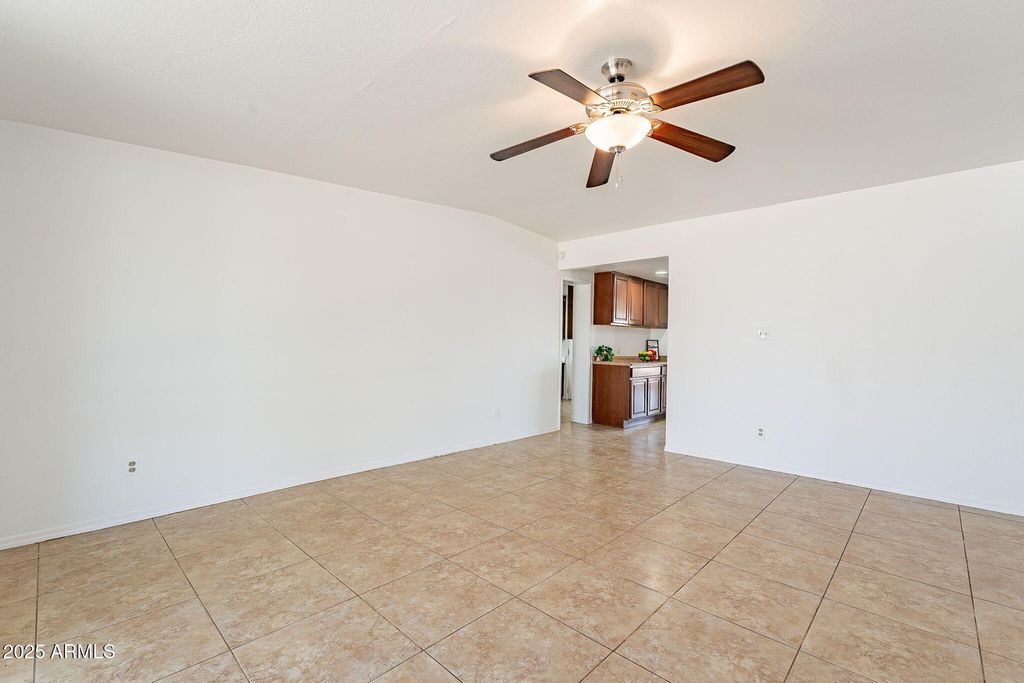 Image 20 of property listing at 551 W HARDING Avenue, Coolidge, AZ 85128