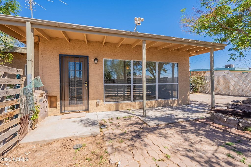 Image 50 of property listing at 551 W HARDING Avenue, Coolidge, AZ 85128