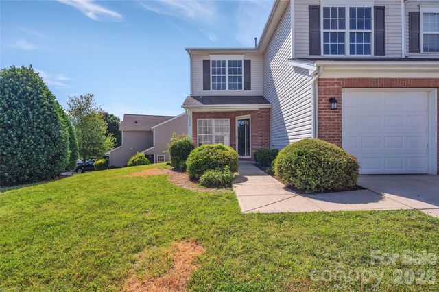 8558 Carolina Lily Lane, Charlotte, NC 28262