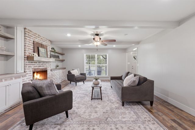 898 Farm Road 21, Mount Vernon, TX 75457