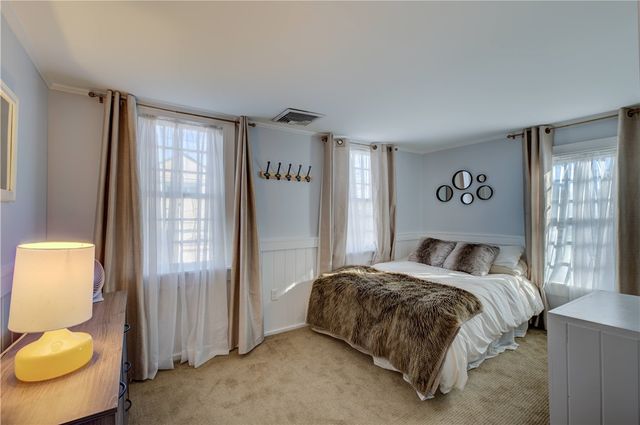 3351 Post Road, Warwick, RI 02886