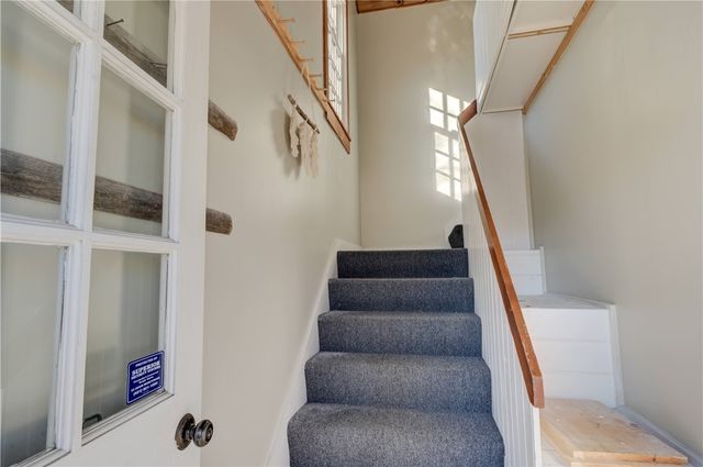 3351 Post Road, Warwick, RI 02886