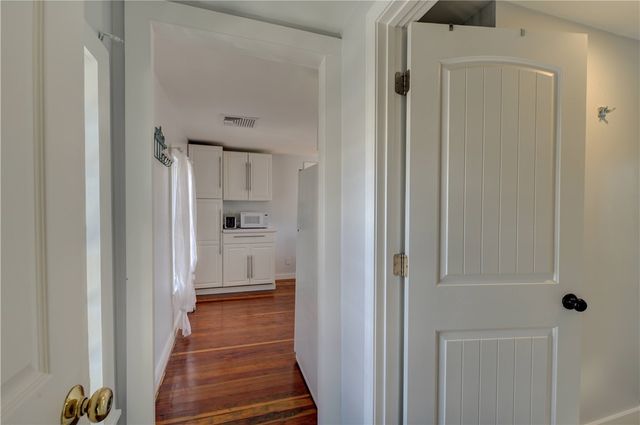 3351 Post Road, Warwick, RI 02886