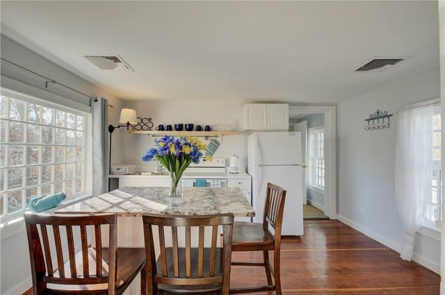 3351 Post Road, Warwick, RI 02886