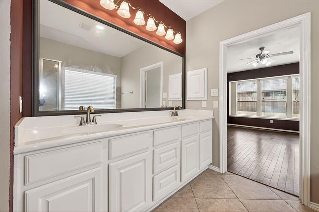 2930 Chalet Knolls Lane, Katy, TX 77494