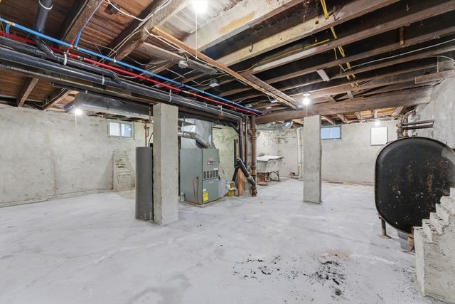 58 Field St, West Springfield, MA 01089