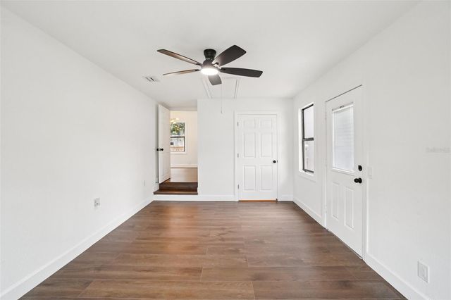 3710 W GRIFLOW STREET, Tampa, FL 33629