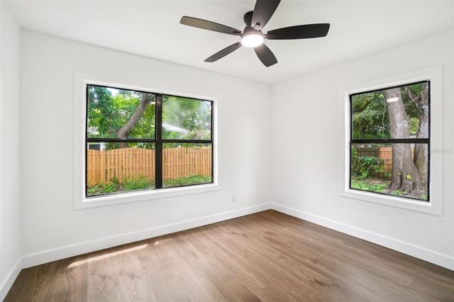 3710 W GRIFLOW STREET, Tampa, FL 33629