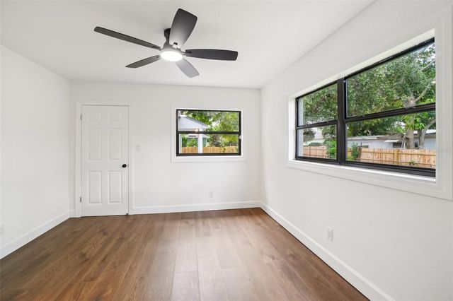 3710 W GRIFLOW STREET, Tampa, FL 33629