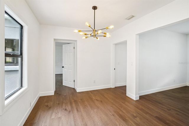 3710 W GRIFLOW STREET, Tampa, FL 33629