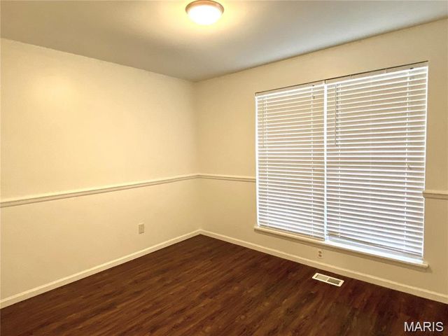 16455 Hampden Place, Florissant, MO 63034