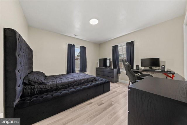 17 BALLAD LN, Willingboro, NJ 08046