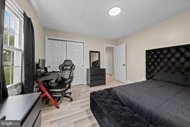 17 BALLAD LN, Willingboro, NJ 08046