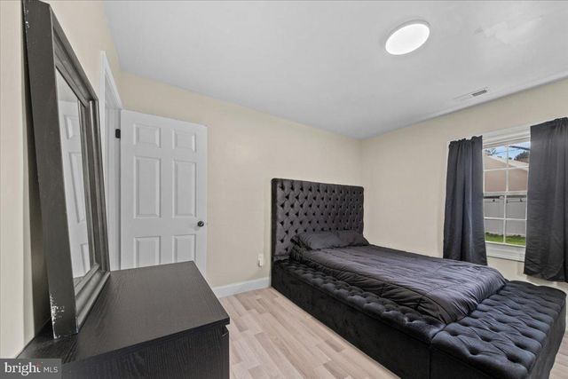 17 BALLAD LN, Willingboro, NJ 08046
