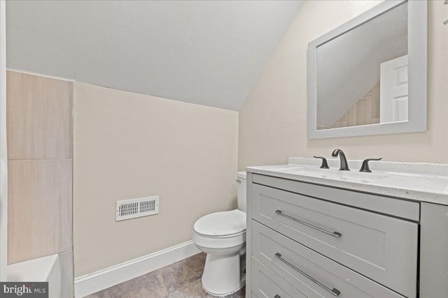 17 BALLAD LN, Willingboro, NJ 08046