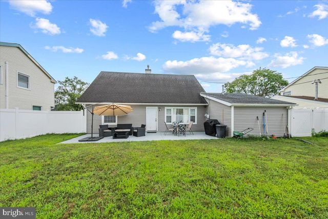 17 BALLAD LN, Willingboro, NJ 08046