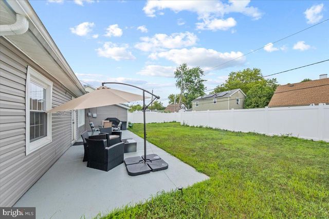 17 BALLAD LN, Willingboro, NJ 08046