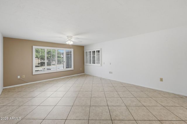 9710 W HAWTHORN Court, Sun City, AZ 85351