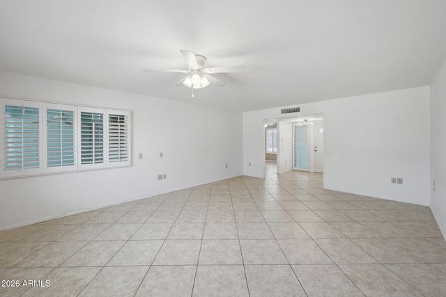 9710 W HAWTHORN Court, Sun City, AZ 85351