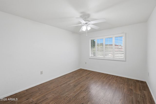 9710 W HAWTHORN Court, Sun City, AZ 85351