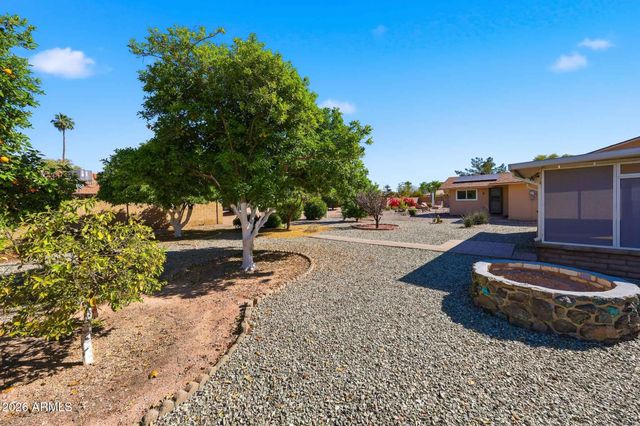 9710 W HAWTHORN Court, Sun City, AZ 85351