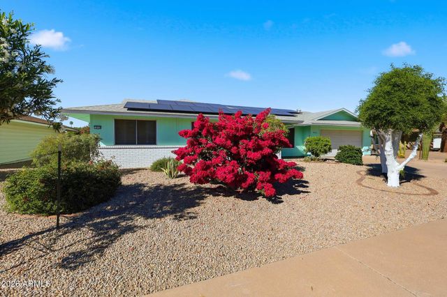 9710 W HAWTHORN Court, Sun City, AZ 85351