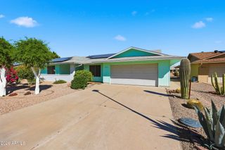 9710 W HAWTHORN Court, Sun City, AZ 85351
