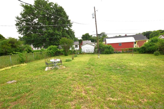 3720 E 2nd Place, Tulsa, OK 74112
