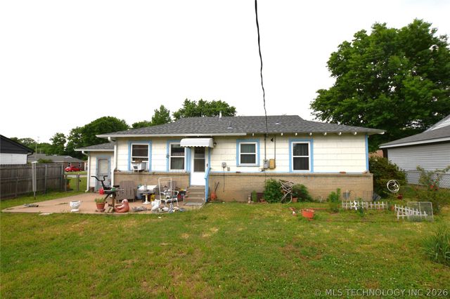 3720 E 2nd Place, Tulsa, OK 74112