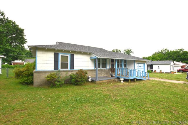 3720 E 2nd Place, Tulsa, OK 74112