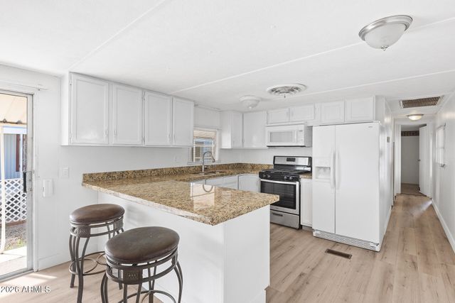 10540 E APACHE Trail 91, Apache Junction, AZ 85120