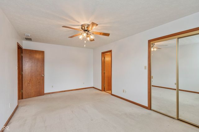 811 S School Street, Brownsburg, IN 46112