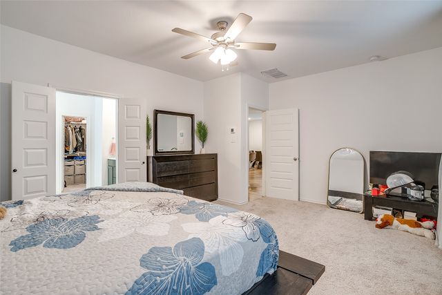 2921 Fox Trail Lane, Fort Worth, TX 76108