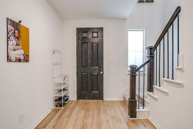2921 Fox Trail Lane, Fort Worth, TX 76108
