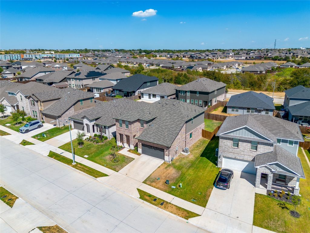 2921 Fox Trail Lane, Fort Worth, TX 76108 — photo 2