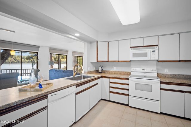 193 Pleasant Point Drive, Beaufort, SC 29907