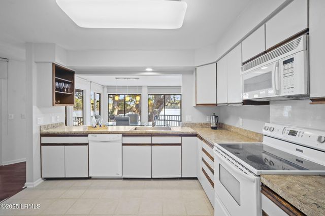 193 Pleasant Point Drive, Beaufort, SC 29907