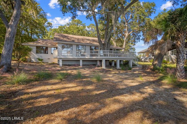 193 Pleasant Point Drive, Beaufort, SC 29907