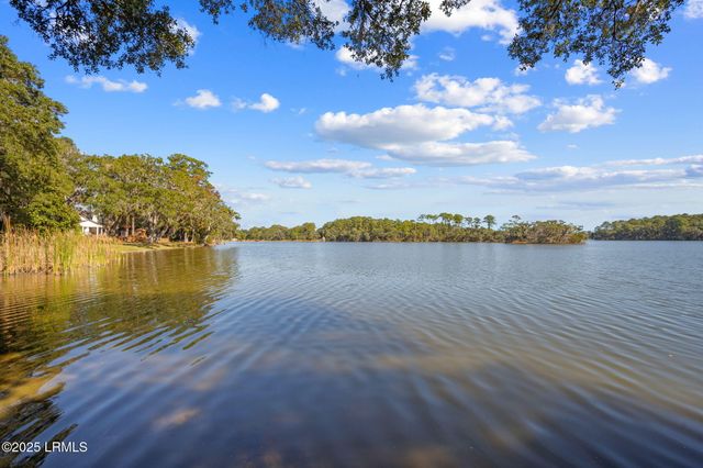 193 Pleasant Point Drive, Beaufort, SC 29907