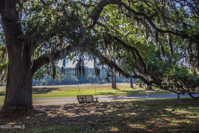 193 Pleasant Point Drive, Beaufort, SC 29907