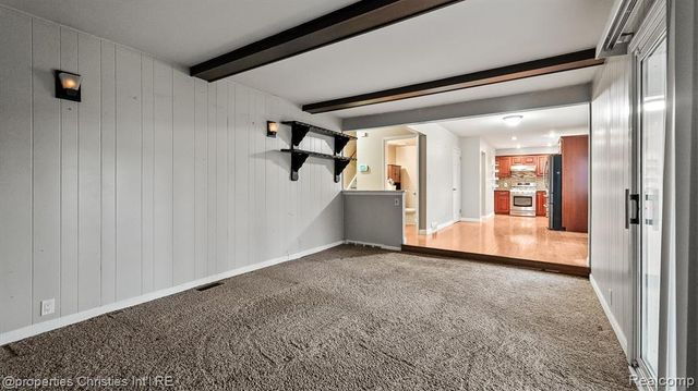 5009 Abington Drive, Troy, MI 48085