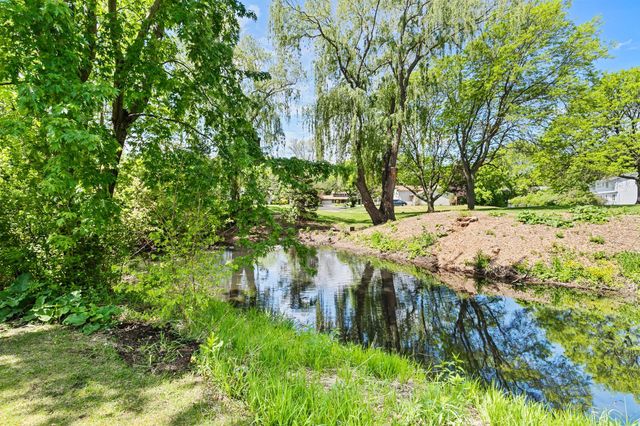 9731 Dorset Lane, Eden Prairie, MN 55347