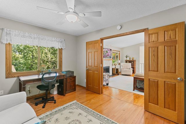 9731 Dorset Lane, Eden Prairie, MN 55347