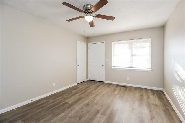 1813 Ronald Street, Yukon, OK 73099